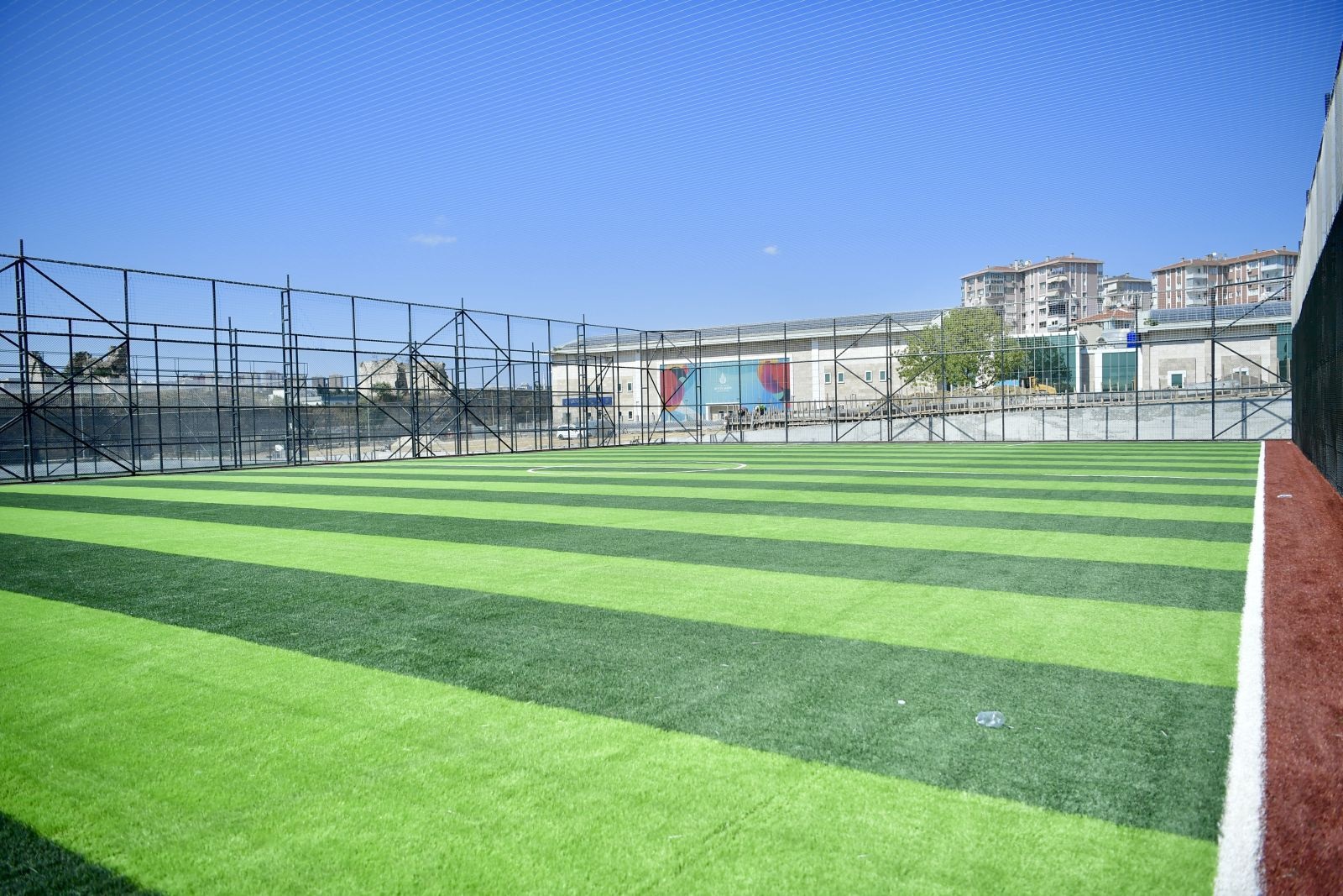 Silivrikapı Spor Köyü Halı Saha